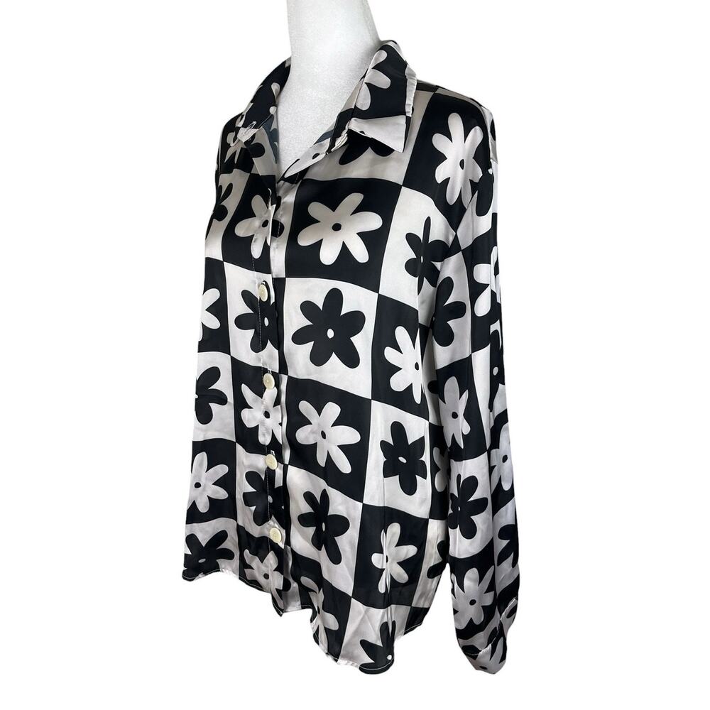 Lisa Says Gah Bailey Floral Checkerboard Blouse Satin Pajama Shirt Size Medium - Picture 5 of 7